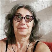 Profesora y Licenciada en Letras por la Facultad de Filosofía y Letras -UBA